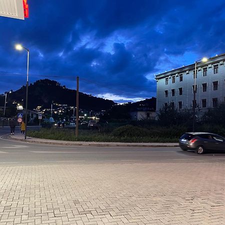 Vila At 베라트 외부 사진