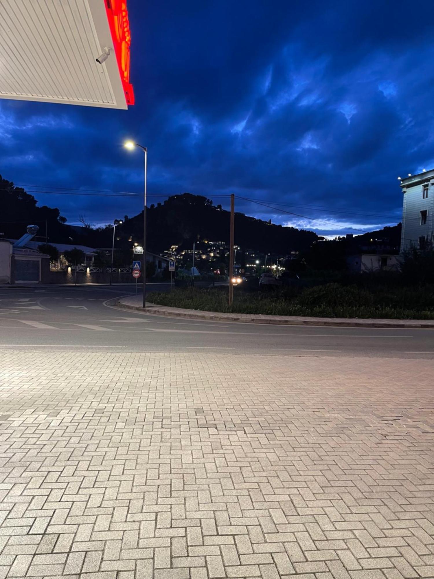 Vila At 베라트 외부 사진